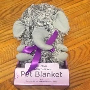 Calming Aromatherapy Pet Blanket